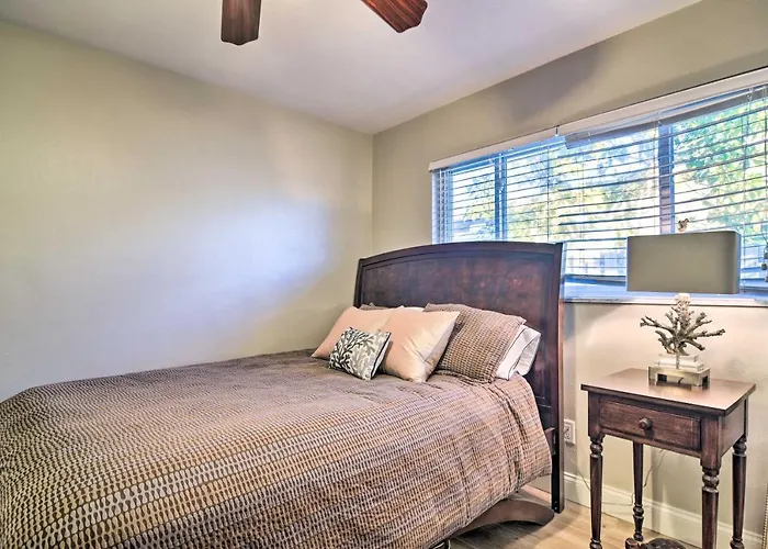Walkable Waterfront Paradise: Home In Clearwater! * Clearwater Beach